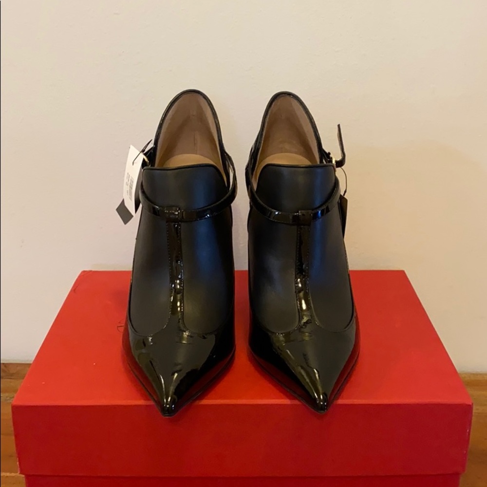 Valentino booty black leather  / patent leather 8